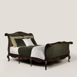 Кровать_St. Germain Bed Queen_fabric: R688-222H, finish: St. Germain Brown_W277 D178 H153 см